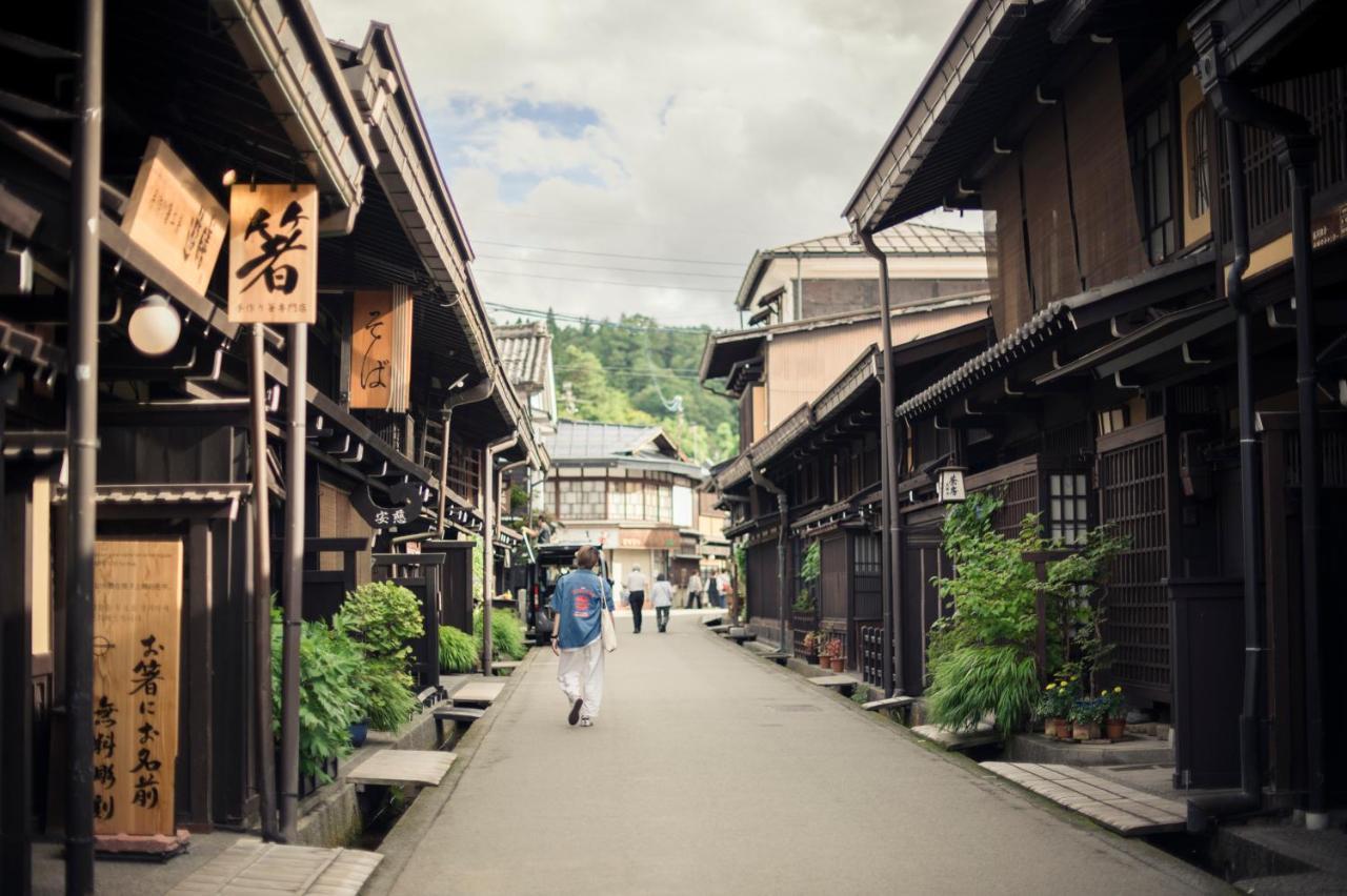 Manabi-Stay Takayama モダンな蔵ダイニングと半露天風呂付き古民家一棟貸切ホテル Exterior photo