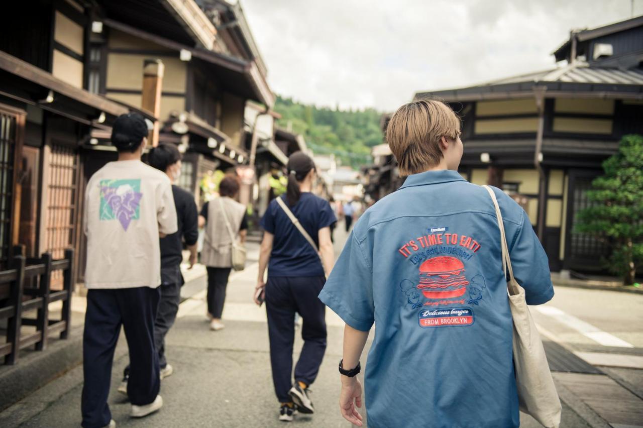 Manabi-Stay Takayama モダンな蔵ダイニングと半露天風呂付き古民家一棟貸切ホテル Exterior photo